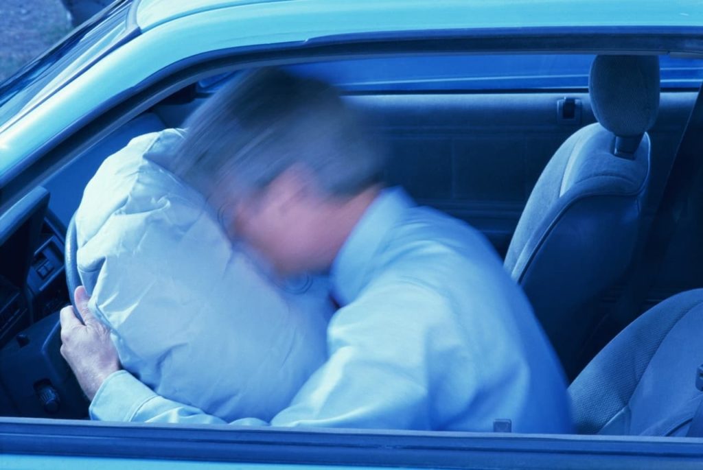 Как проверить подушки безопасности в автомобиле перед покупкой